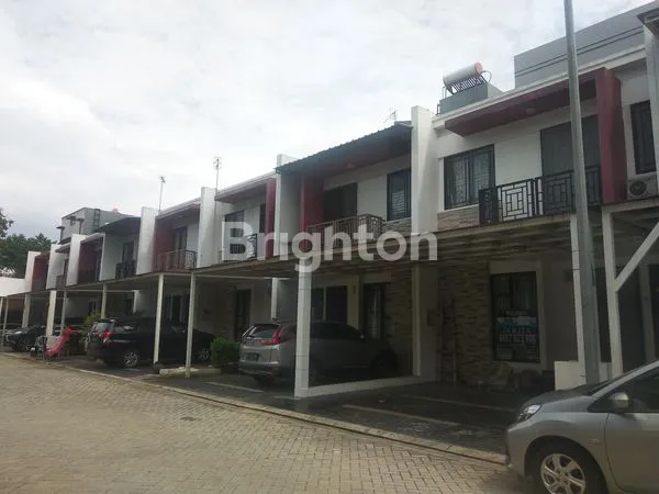 image RUMAH GREEN LAKE CITY ASIA DI JAKARTA BARAT (3)