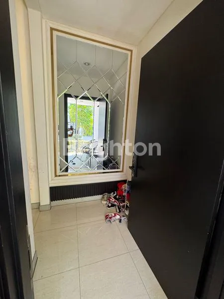 image RUMAH ASYA JGC CLASTER MANINJAU.SIAP HUNI 3LANTAI KT 4+1 (5)