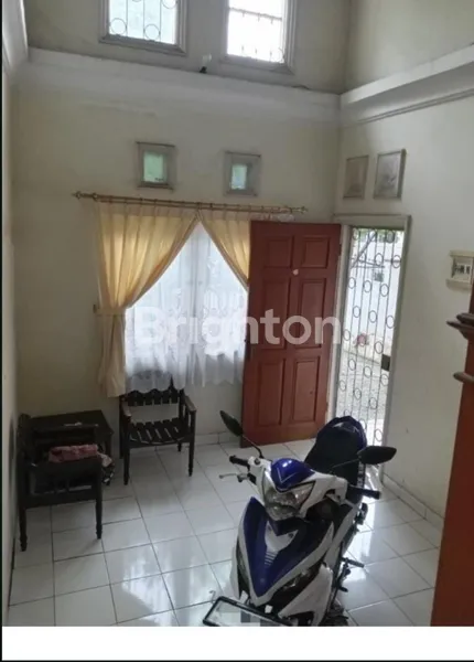 image VILLA SERPONG (7)