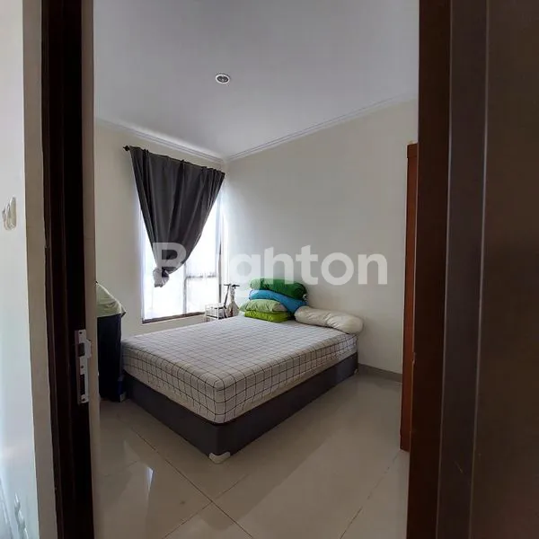 image RUMAH 2 LT MODERN,STRATEGIS 5 MT KE TOLL DESARI. GRAHA CINERE (4)