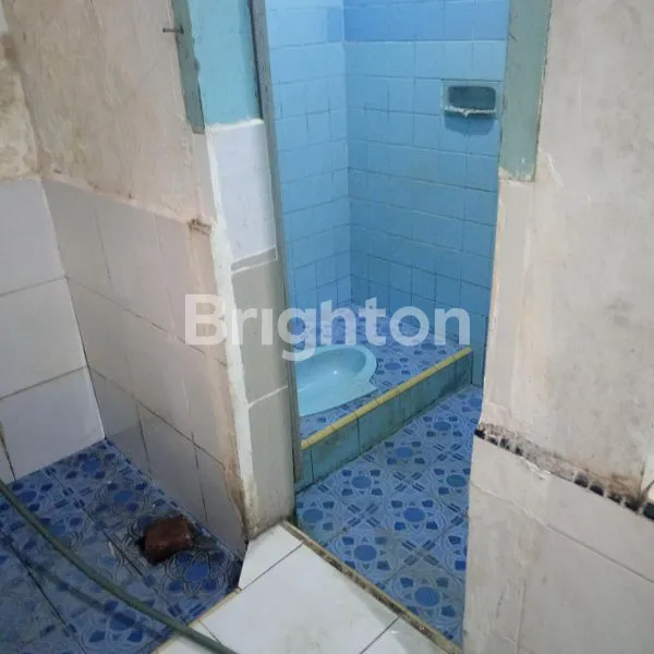 image RUMAH DIJUAL TENGAH KOTA DEKAT PASAR SENTRAL (3)