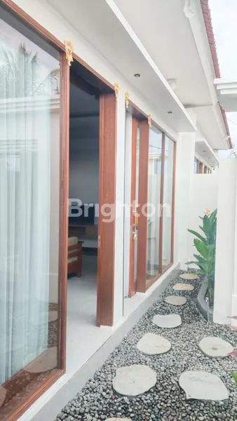 image HOUSE FOR RENT - CIPUTRA AREA  (7)
