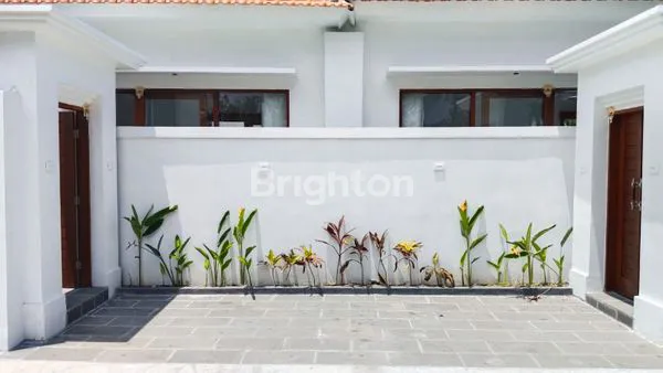 image HOUSE FOR RENT - CIPUTRA AREA  (2)