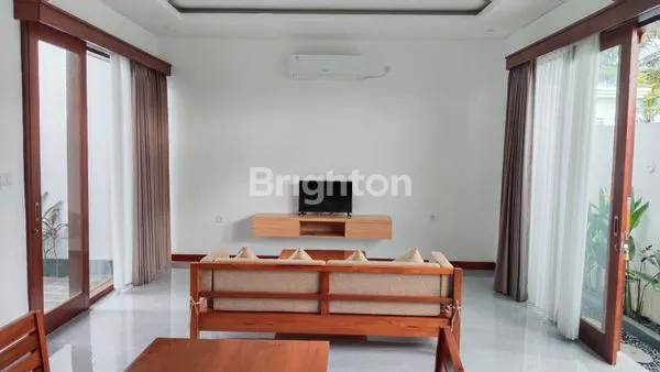 image HOUSE FOR RENT - CIPUTRA AREA  (4)