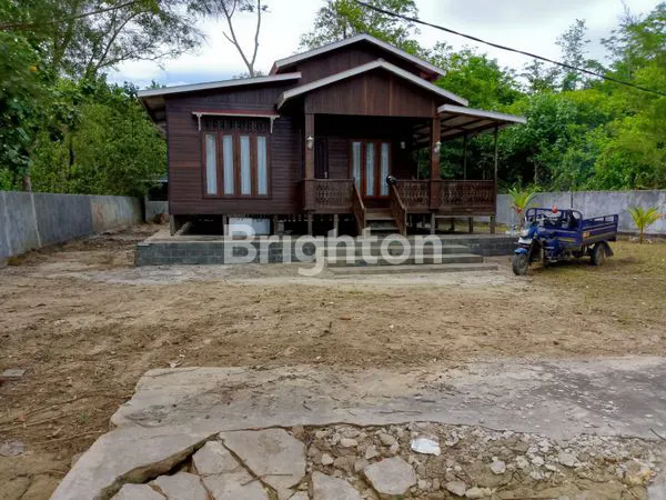 VILLA LOKASI PANTAI AMBALAT