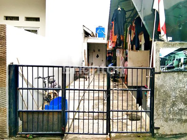 image RUMAH KONTRAKAN 5 PINTU (3)