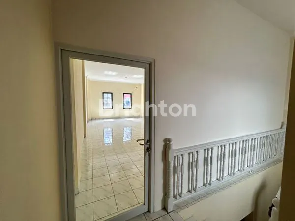 image RUKO SUPER STRATEGIS DI BALIKPAPAN BARU  (6)