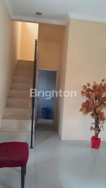 image RUMAH 2 LANTAI SIAP HUNI TAMAN TIRTA SERPONG (4)