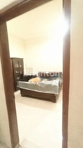 image RUMAH VILLA DISEWAKAN (8)