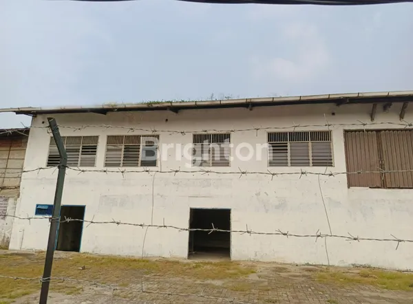 image GUDANG PABRIK PINGGIR JALAN RAYA LINGKAR LUAR DURI KOSAMBI JAKARTA BARAT (2)