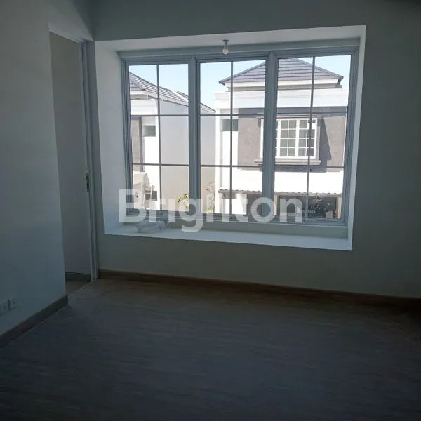 image RUMAH 2 LANTAI UKURAN 6X11; BARU GRESS, HARGA SECOND DI LOKASI TER-DEPAN DI WISATA BUKIT MAS DENGAN PRIVATE CLUSTER POOL (6)