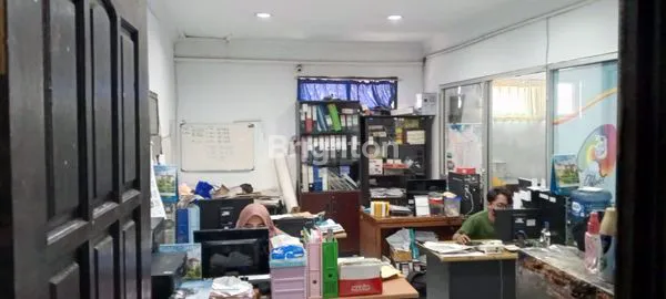 image RUMAH DAN GUDANG UNTUK USAHA  (4)