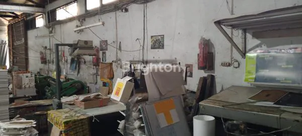 image RUMAH DAN GUDANG UNTUK USAHA  (6)