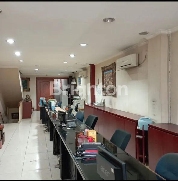 image RUKO 3,5 LANTAI DI CIDENG, LOKASI STRATEGIS. (5)