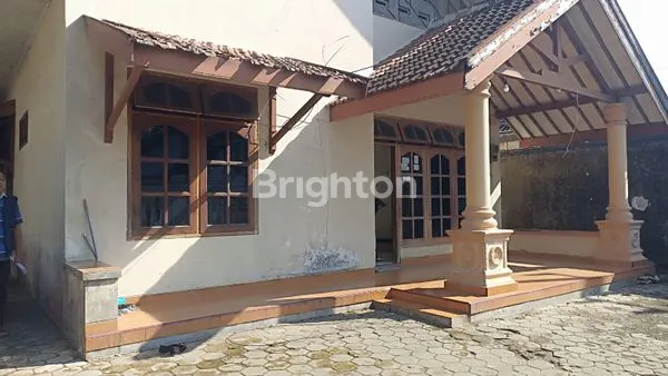 image RUMAH KAMPUNG PINGGIR JALAN DESA KAIBON (1)