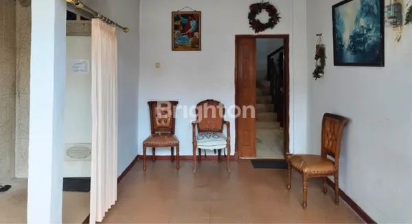 image RUMAH LOKASI STRATEGIS AREA BISNIS DAN KULINER TEBET JAKARTA SELATAN (3)