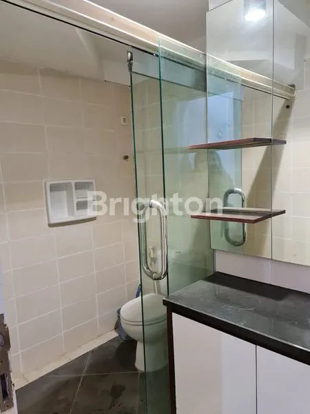 image ROYAL RESIDENCE CLUSTER DEPAN, SEMI FURNISHED (8)