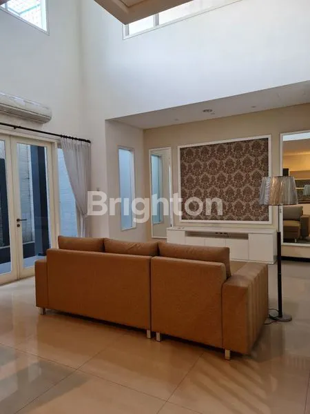 image ROYAL RESIDENCE CLUSTER DEPAN, SEMI FURNISHED (3)