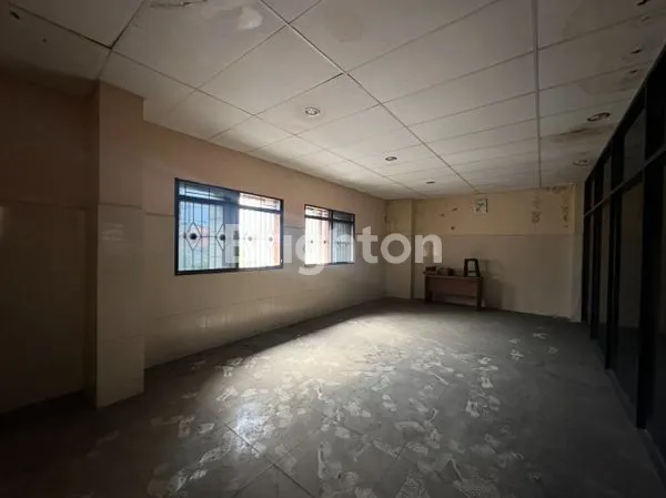 image RUKO STRATEGIS YOS SUDARSO SOLO AKSES JALAN RAYA UTAM (4)