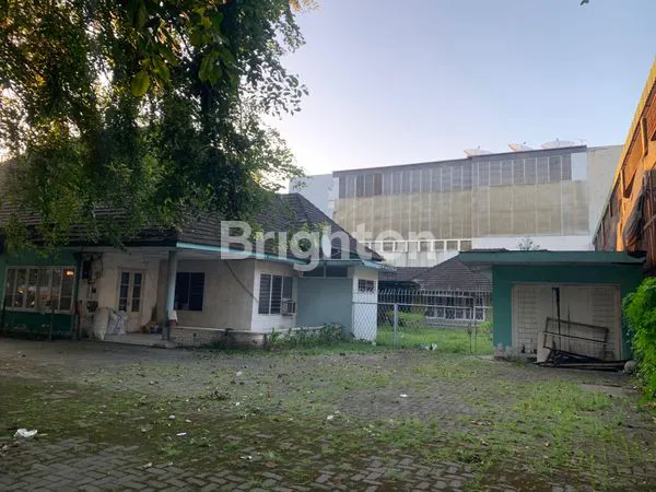 image TANAH BESERTA BANGUNAN LAMA (3)