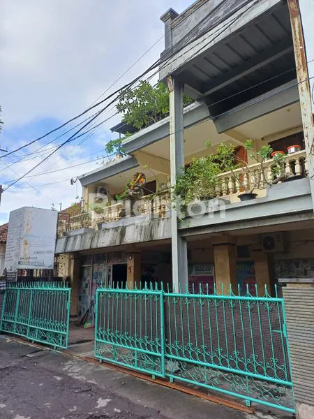 image RUMAH 3 LANTAI DAERAH HAYAM WURUK (1)