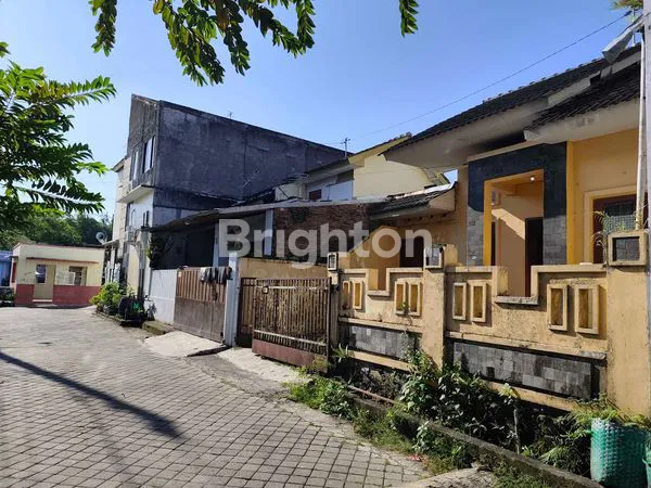 image RUMAH MINIMALIS DI KOMPLEKS PERUMAHAN MOJOSONGO  (2)