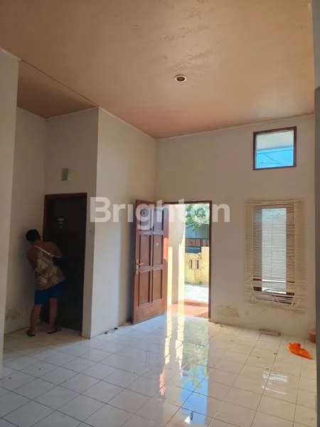 image RUMAH MINIMALIS DI KOMPLEKS PERUMAHAN MOJOSONGO  (3)