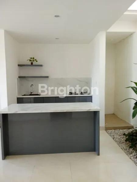 image VILLA 2 LANTAI LOKASI DEKAT PANTAI MUNGGU CANGGU BALI (5)