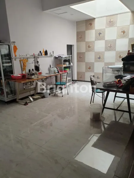 image RUMAH SIAP HUNI NGANTONG 'L' KUTISARI INDAH UTARA (4)