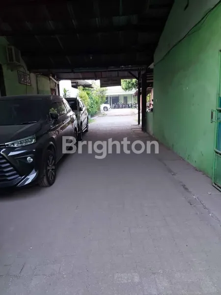 image RUMAH RAYA ARIF RAHMAN HAKIM SIAP PASSIVE INCOME COCOK KOS/USAHA STRATEGIS DEKAT MERR (4)