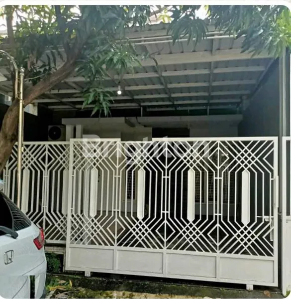 image RUMAH GREEN SEMANGGI MINIMALIS STRATEGIS DEKAT MERR (1)