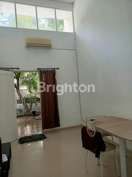 image RUMAH GREEN SEMANGGI MINIMALIS STRATEGIS DEKAT MERR (3)