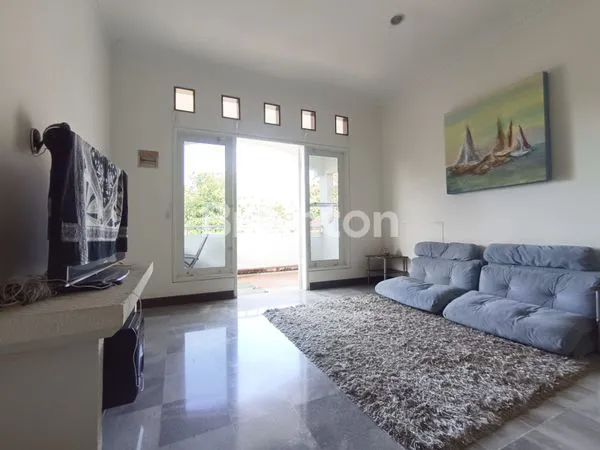 image DIJUAL RUMAH KONSEP VILLA LOKASI PURI GADING JIMBARAN (5)