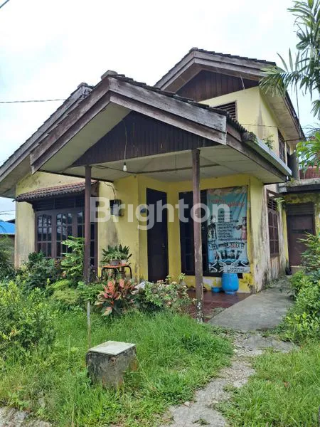 image RUMAH DAN TANAH MURAH LETAK DEKAT JALAN POROS SOEKARNO HATA (1)