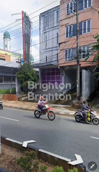 image BALIKPAPAN - RUKAN (RUMAH PERKANTORAN) 4 LANTAI DI LOKASI SANGAT STRATEGIS (G060) (2)