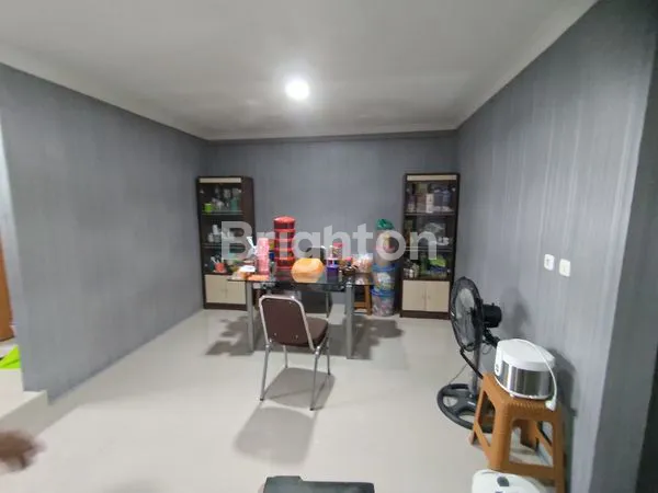 image RUMAH MEWAH JL. SATRIA PEKAN BARU (6)