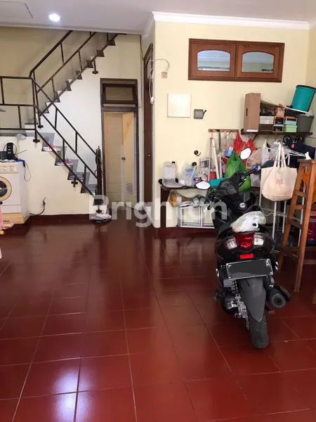 image RUMAH CANTIK SIAP HUNI KARTINI MANGGA  BESAR JAKARTA BARAT (2)
