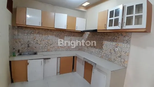 image RUMAH 2 LT SIAP HUNI, BEBAS BANJIR, 5 MENIT KE STASIUN LRT CIKUNIR  (8)