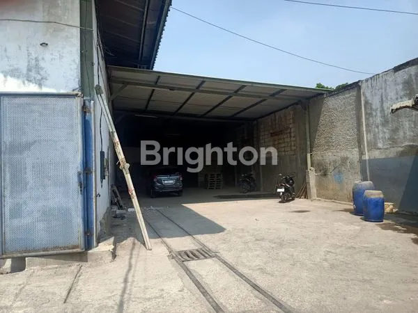 image SEWA GUDANG STRATEGIS DEKAT SUMARECON (2)