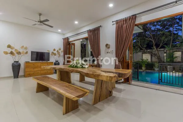 image VILLA BERAWA CANGGU (5)