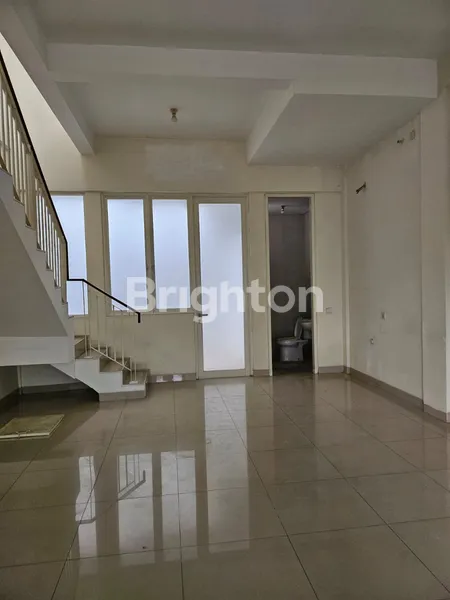 image RUKO BIZHOME KALISARI TIMUR, SIAP PAKAI, COCOK UNTUK PERKANTORAN ATAU RESTO (3)