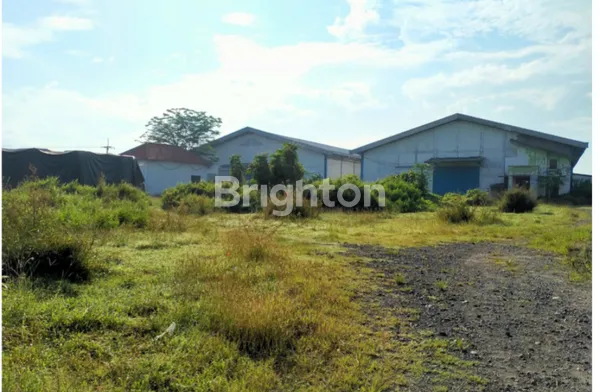 image GUDANG BALONGPANGGANG JALAN RAYA KARANG SEMANDING GRESIK (1)