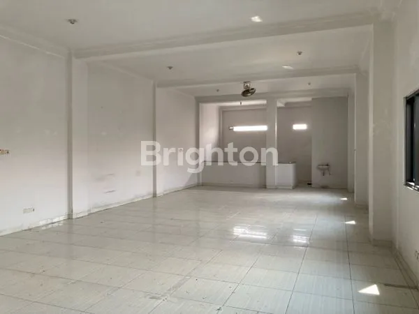 image RUKO 3 LANTAI STRATEGIS JALAN RAYA SEMARANG-SOLO MOJOSONGO (4)