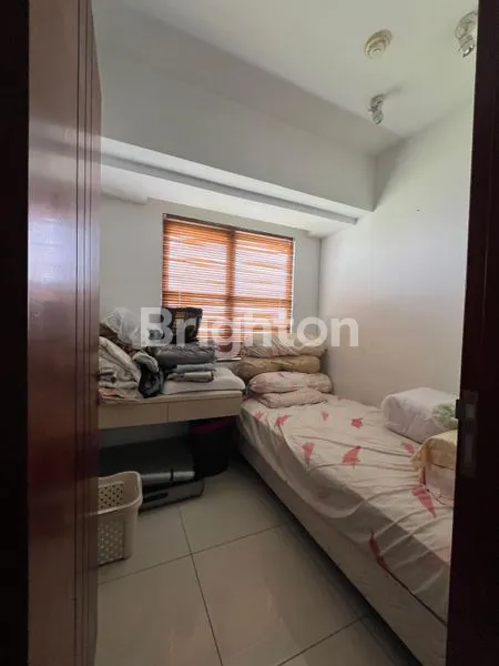 image APARTEMEN WATERPLACE TIPE 2BR VIEW POOL FULL FURNISH (6)