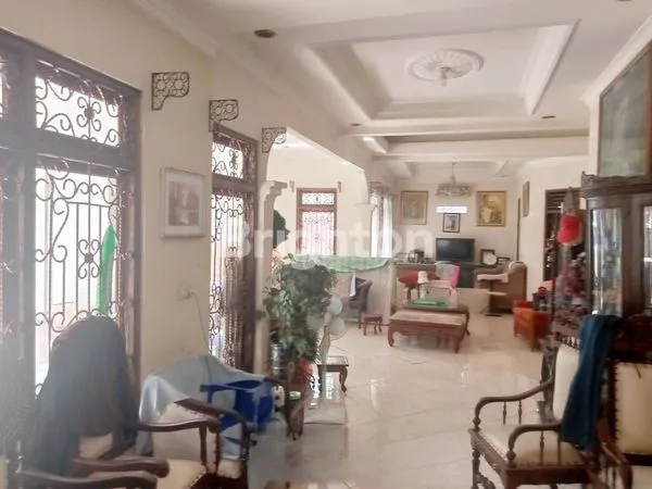 image RUMAH LUAS & SIAP HUNI DI LIMO CINERE – HARGA MENARIK! (3)