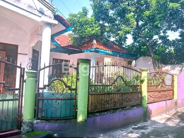 image RUMAH LUAS & SIAP HUNI DI LIMO CINERE – HARGA MENARIK! (2)