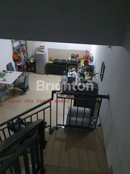 image RUMAH 3,5 LANTAI DI KAVLING POLRI JELAMBAR SIAP HUNI DI LOKASI STRATEGIS – LUAS, NYAMAN, DAN PUNYA ROOFTOP! (4)