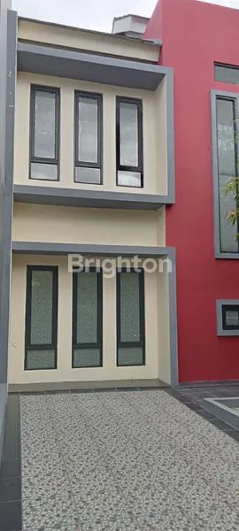 image RUMAH SUDAH RENOVASI LOKASI STRATEGIS DAN NYAMAN DI CILEUNGSI BOGOR (3)
