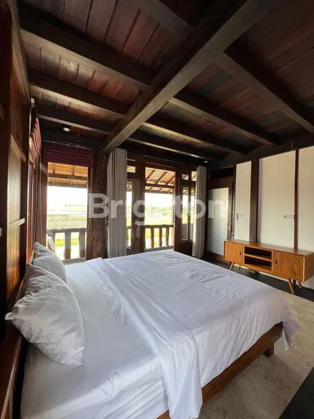 image VILLA LUAS 5 KAMAR TIDUR - PANTAI LIMA (7)