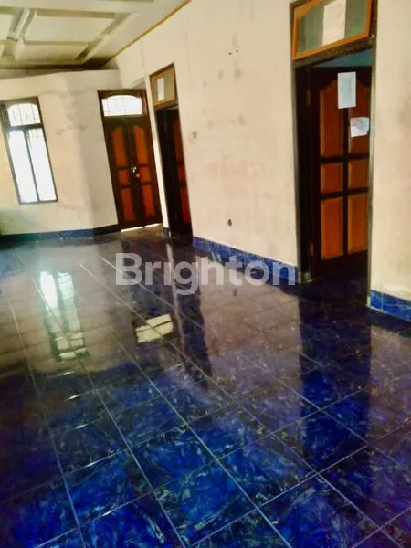 image DI SEWAKAN RUKO 3 LANTAI DENPASAR (7)